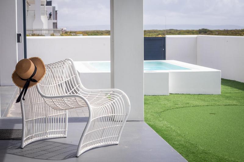 6 Bedroom Property for Sale in Dwarskersbos Western Cape